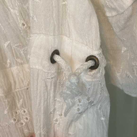 🤍 Blouse blanche - Picture 5 of 5